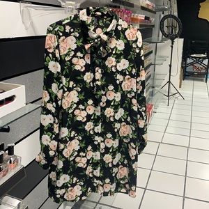 Dress of flower black